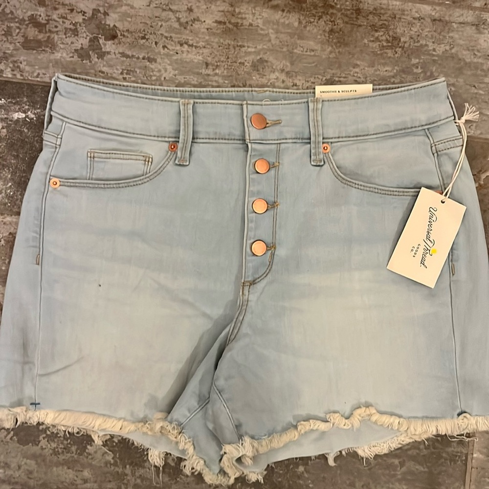 NWT Light Denim Stretchy Shorts